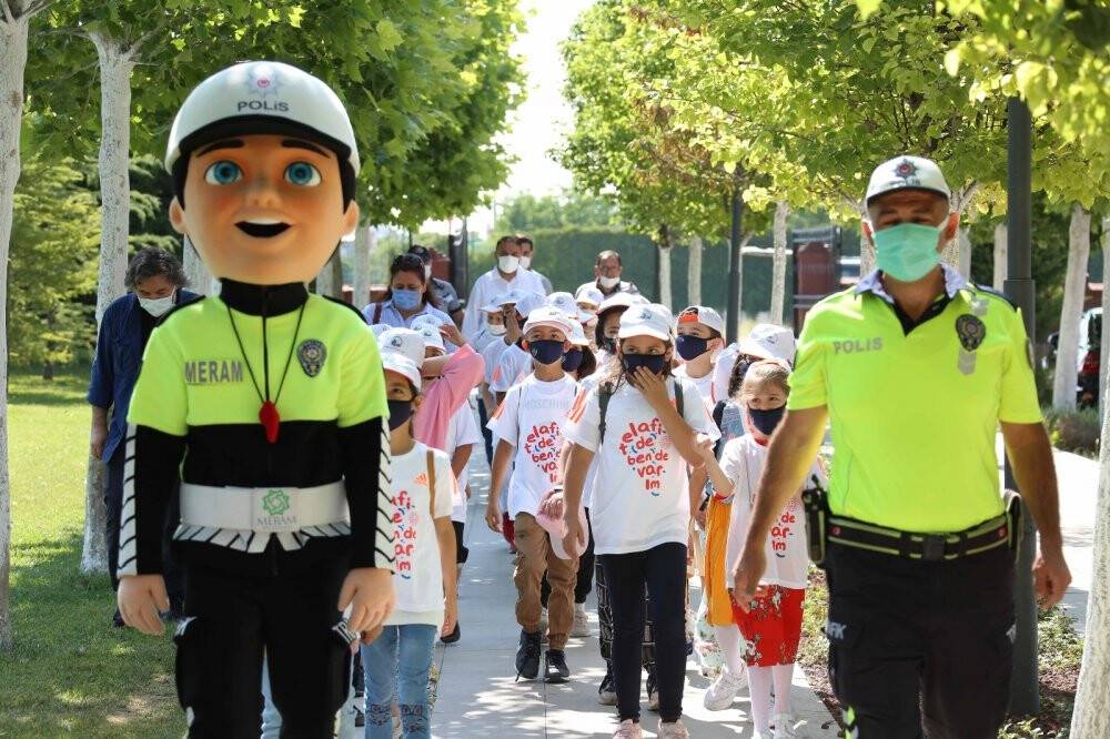 Meram’da ‘telafide ben de varım’ programları başladı