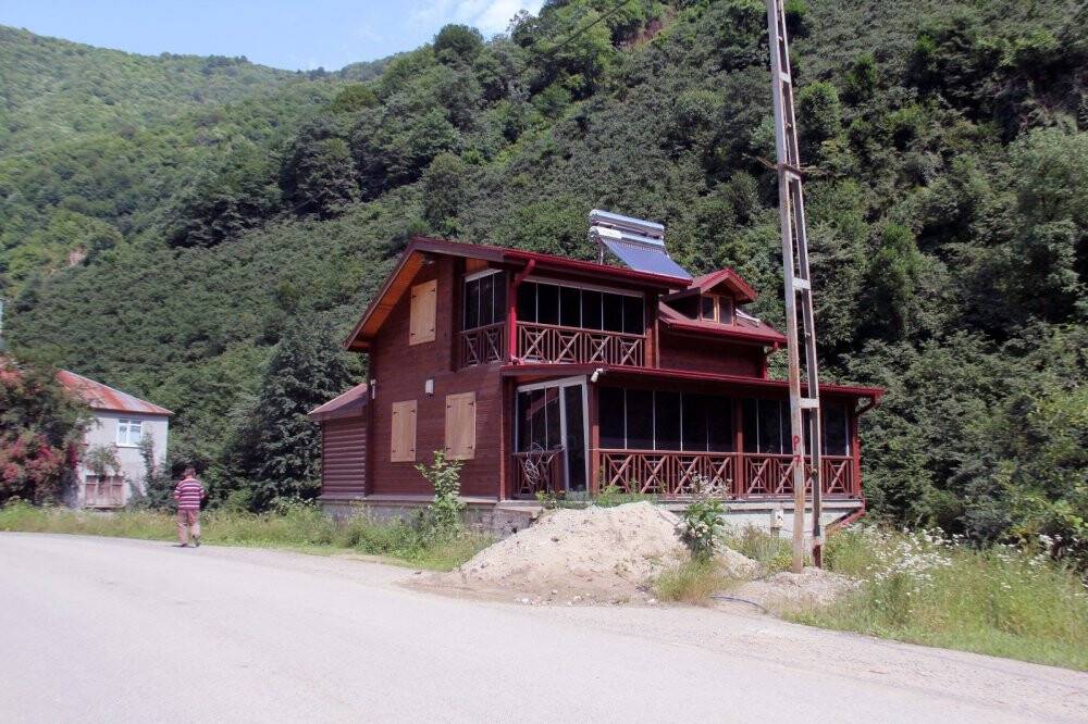 ‘Tosuncuk’ lakaplı Mehmet Aydın’ın Giresun’daki kaçak villası mühürlendi