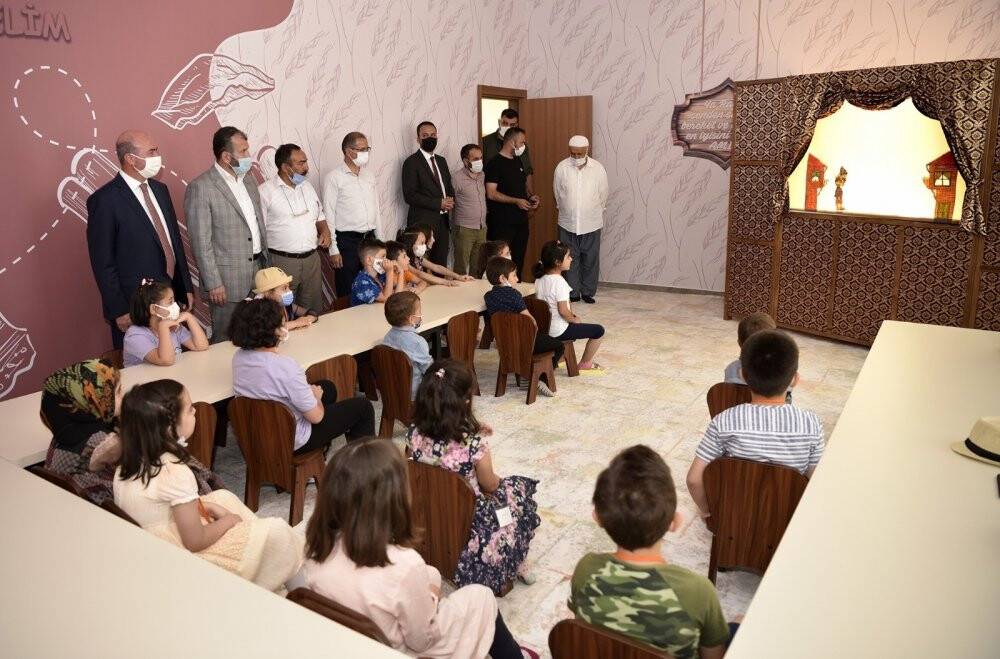 Hatice Hatun Külliyesi Çocuk Mektebi’nde eğitimler başladı