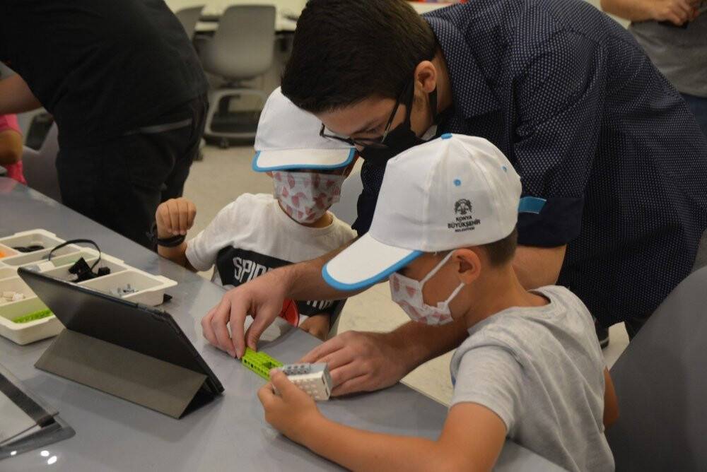 Konya Büyükşehir’den 'Telafide Ben De Varım Projesi'ne destek