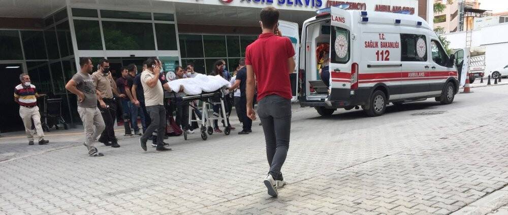 Konya’da inşaatın 4. katından düşen işçi ağır yaralandı