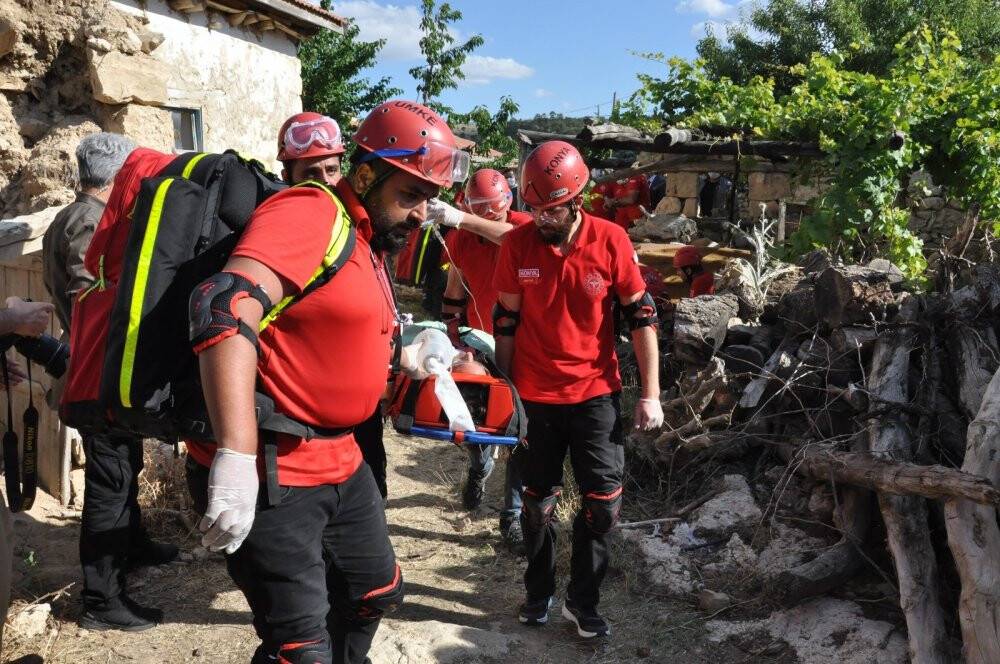 UMKE tarafından yapılan tatbikat gerçeğini aratmadı