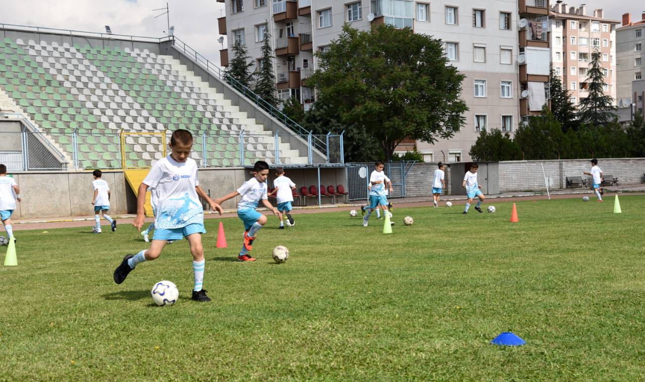 yaz-spor-okulu-ziyaret-4.jpg