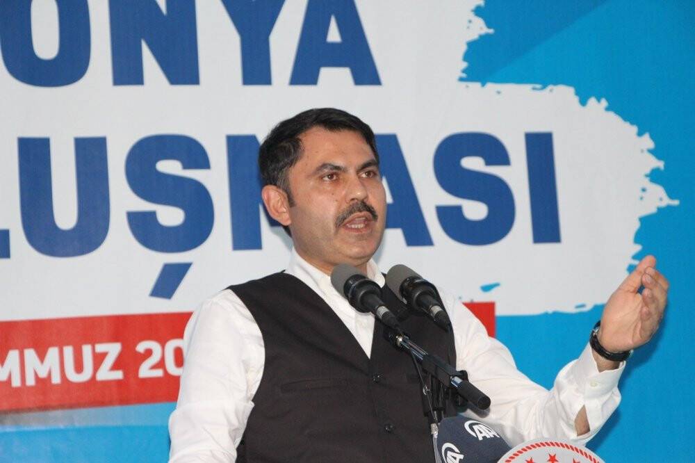 Konyalı Bakan Kurum’un Tonya ziyareti renkli görüntülere sahne oldu