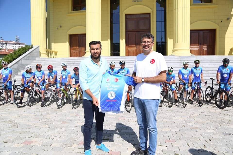 Ömer Halisdemir 5. Ulusal Bisiklet Turu’na katılan sporcular Kütahya’da