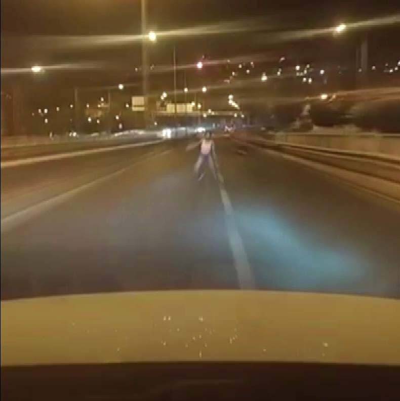 16 yaşındaki genç kıza çarpma anında canlı yayın yapıyormuş