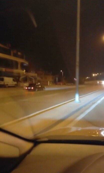 Ters şeride giren sürücü kazaya davetiye çıkardı