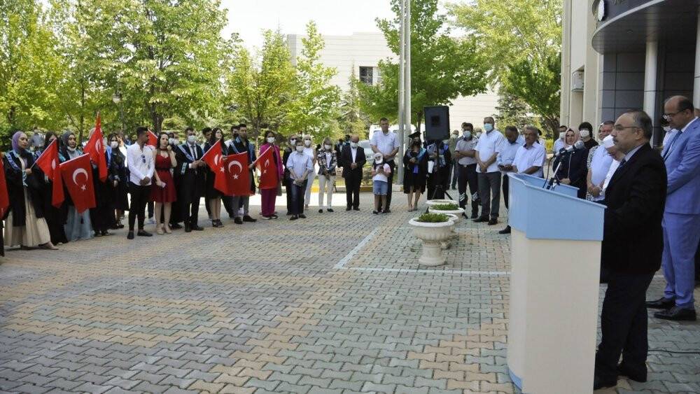 Selçuk Üniversitesinde 15 Temmuz şehidinin ismi okuma salonuna verildi