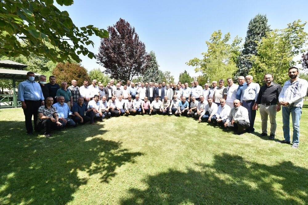 Başkan Kılca muhtarlarla bir araya geldi