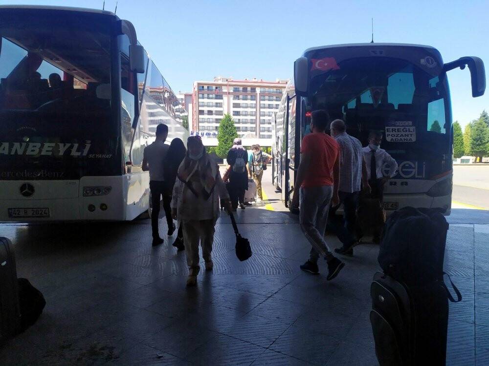 Konya’da bayram öncesi otogarda sakinlik