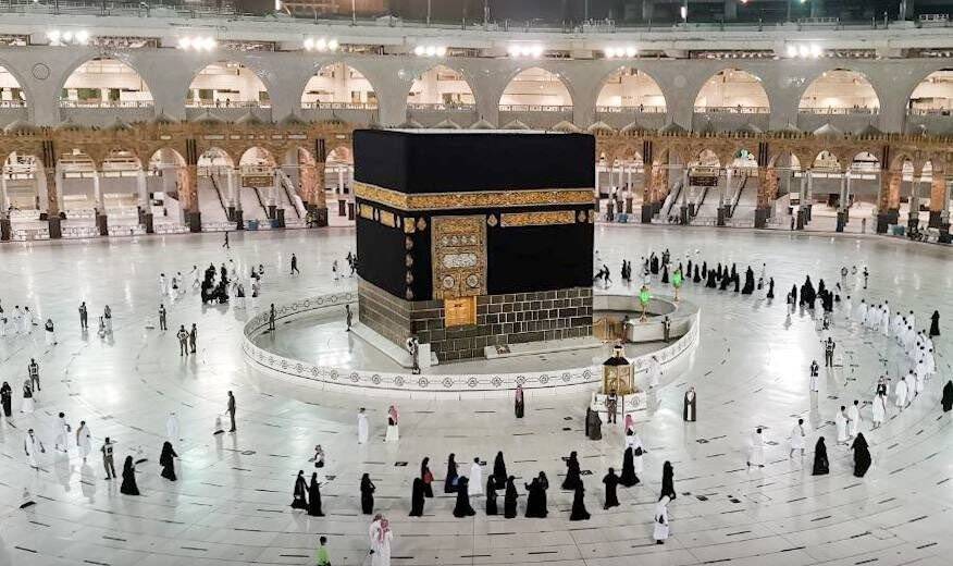 Hacılar ziyaret tavafı için Mescid-i Haram’da