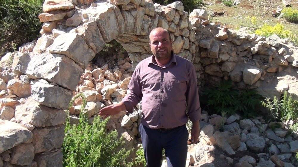 Tarihi Nodar Han ve hana ait kemerli kuyu define avcıları tarafından talan edildi