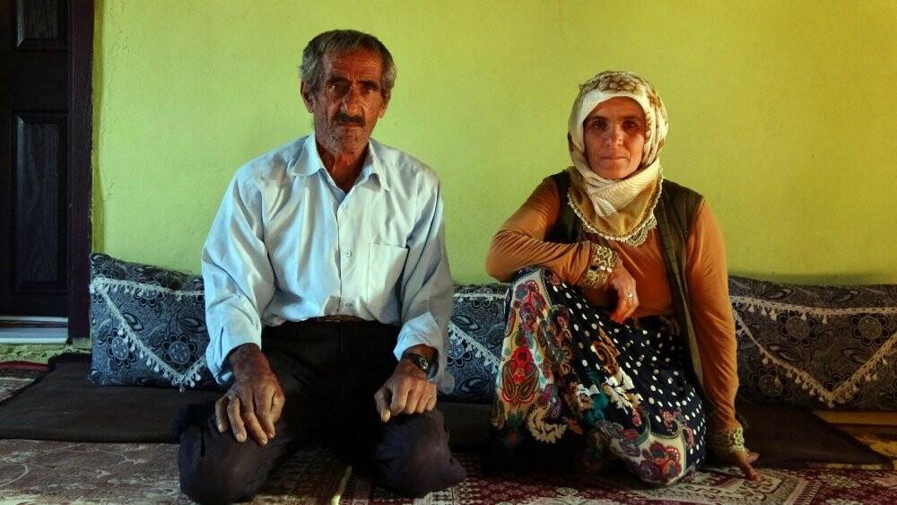 Bataklığa saplanan ineği hayatını değiştirdi