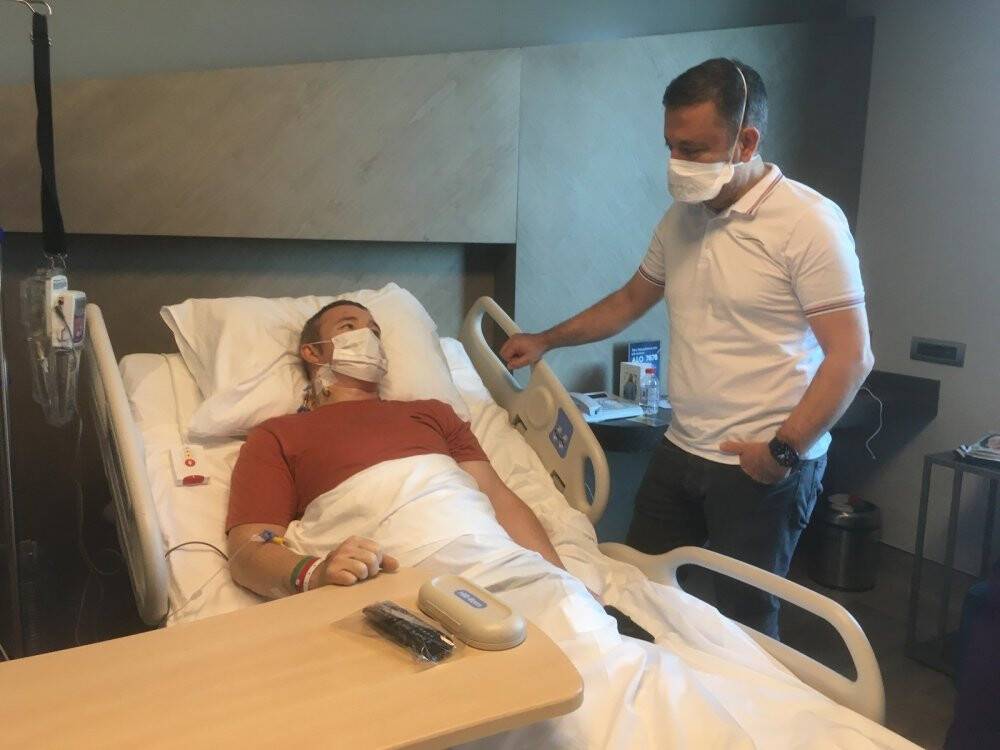 İrlandalı turist "Türkiye’ye gelmem" diyordu kritik ameliyatı İstanbul’da oldu
