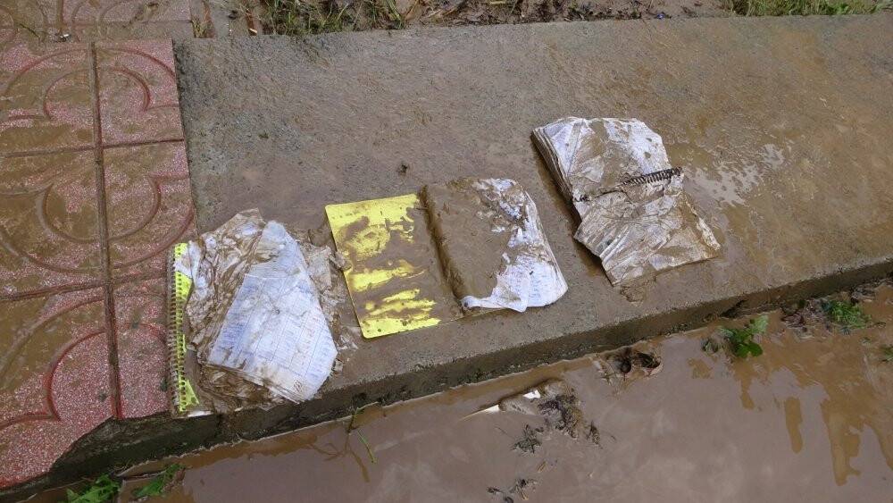 Arhavi’de sular çekilmeye başlayınca bilançonun büyüklüğü ortaya çıkmaya başladı