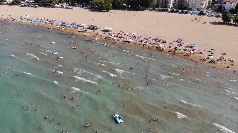 Yedi renkli Eğirdir Gölü’nde bayram tatili yoğunluğu