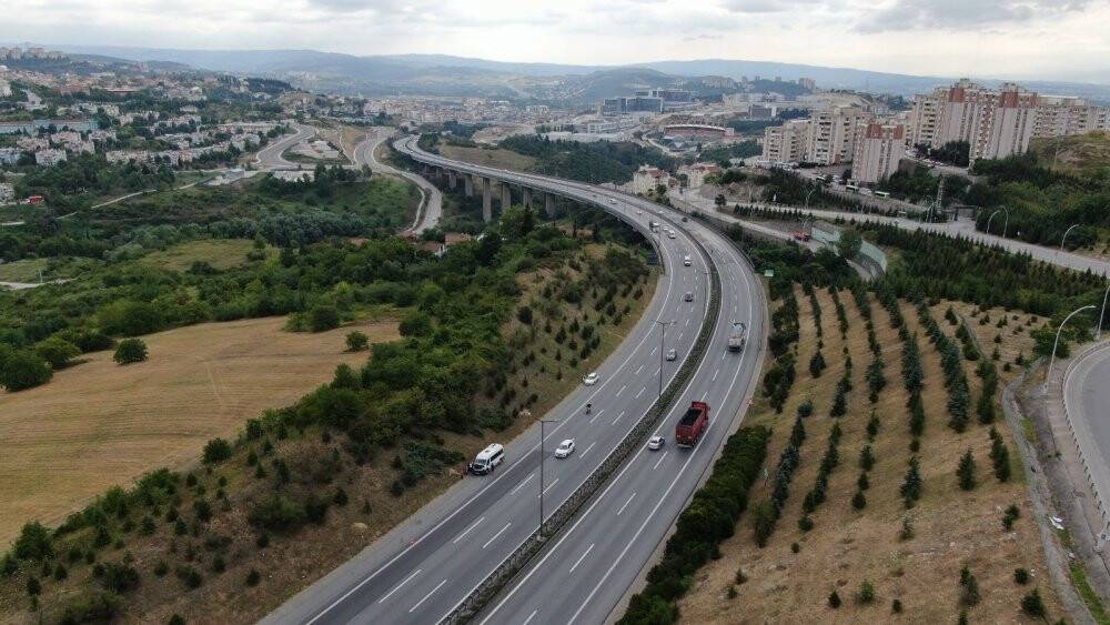 Bayram tatilinin son gününde TEM’de akıcı trafik hakim