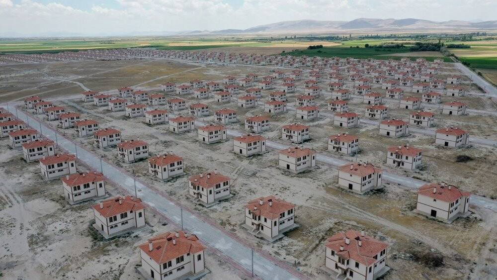 Konya Büyükşehir Dedemli Yerleşkesi'nde yol çalışmalarını tamamladı