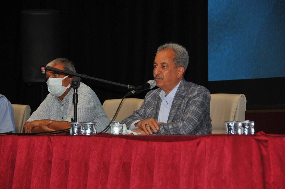 Başkan Akkaya belediye personeliyle bayramlaştı