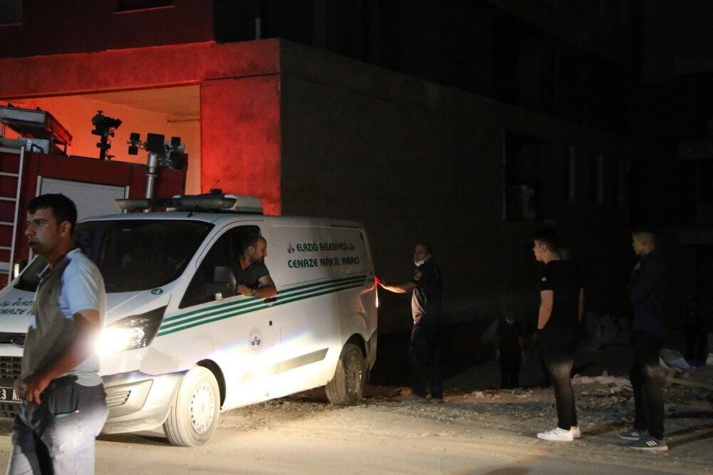 Yeni evini görmeye gitti, asansör boşluğuna düşerek öldü