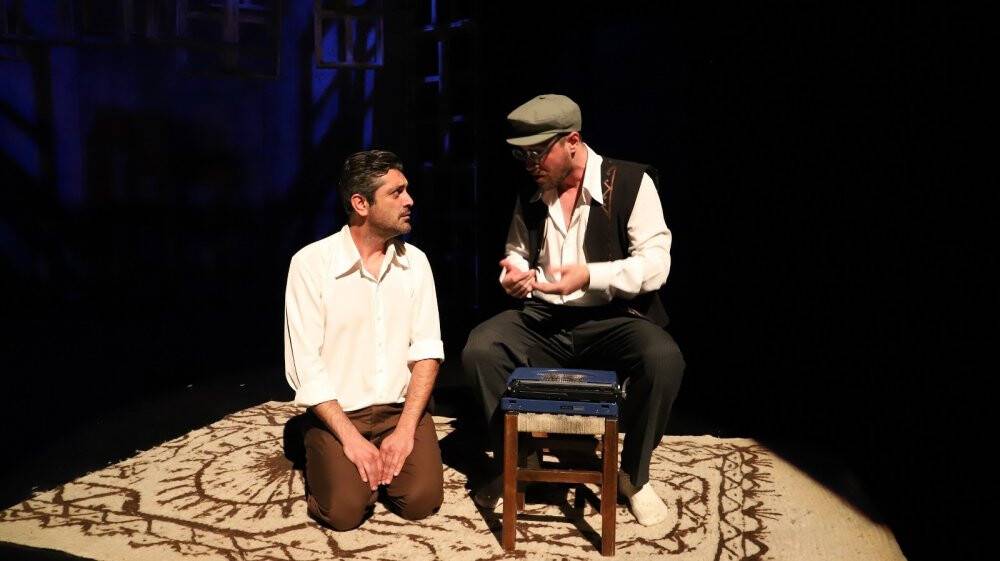 Konya Şehir Tiyatrosu 'Misafir' oyunuyla sezonu açtı