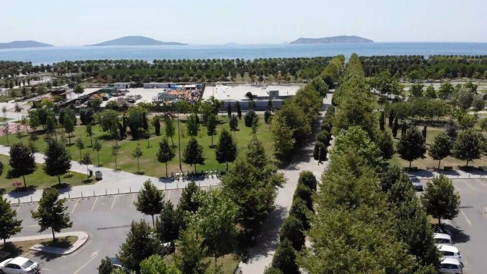 Termometreler 30 dereceyi aştı, İstanbul’da sahiller boş kaldı