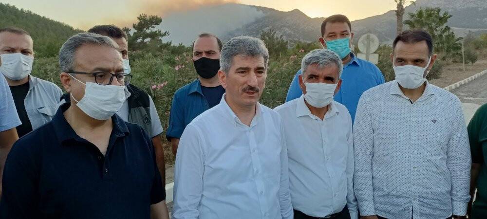 İçişleri Bakan Yardımcısı İnce, Mersin’de yangın bölgesinde