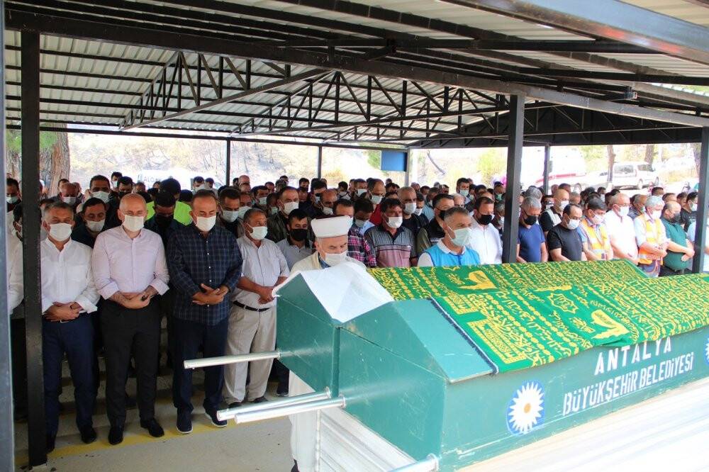 Manavgat’ta yangında ölen Gardaş çiftine son görev