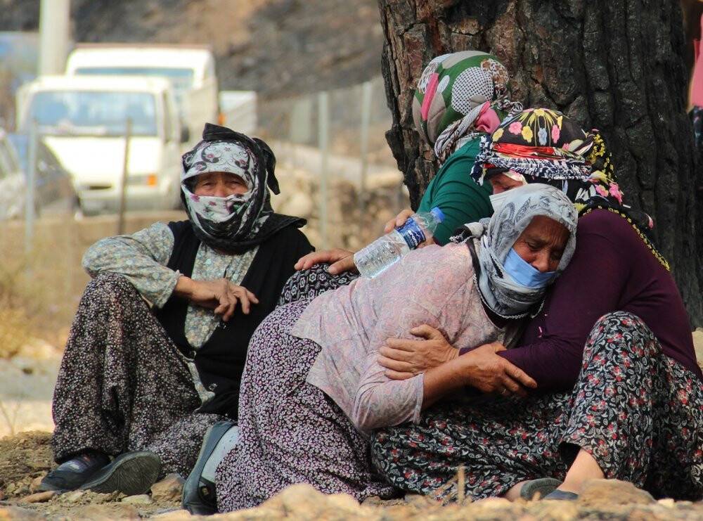 Manavgat’ta yangında ölen Gardaş çiftine son görev