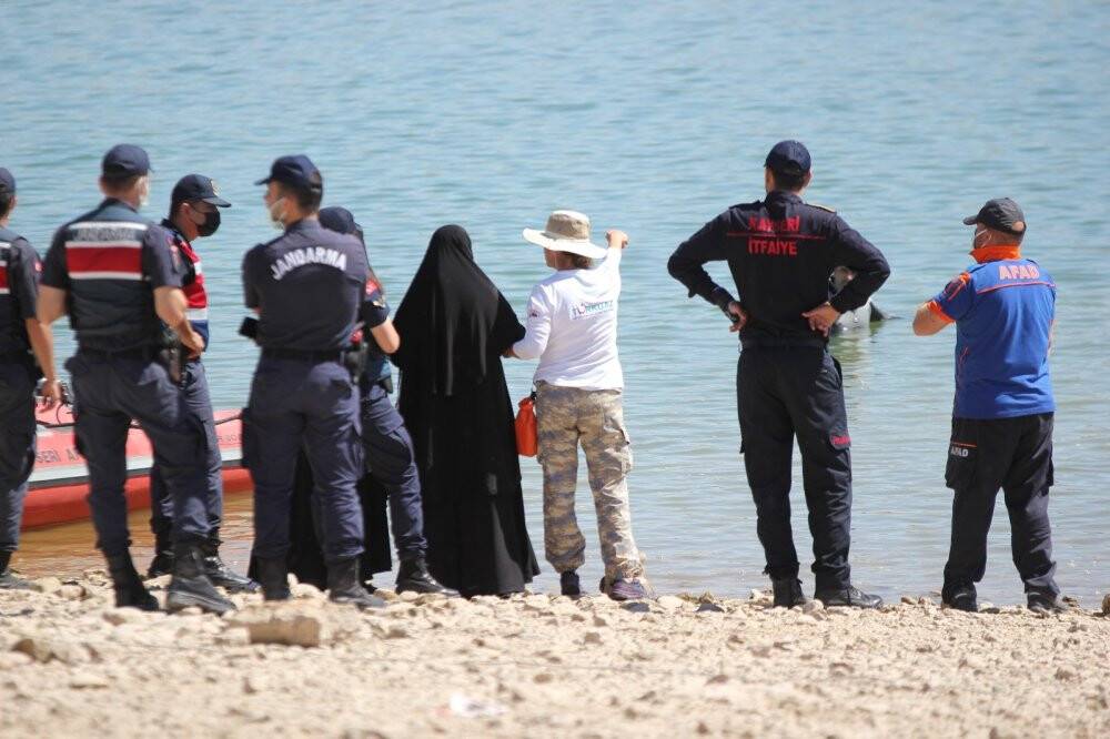 Baraj gölünde kaybolan 3 kızın cesedine ulaşıldı