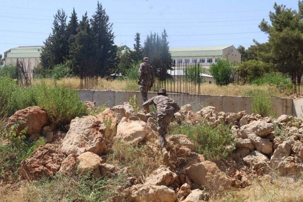 Azra’nın vücudunun kayıp parçaları Özel Harekat polisleri tarafından aranıyor