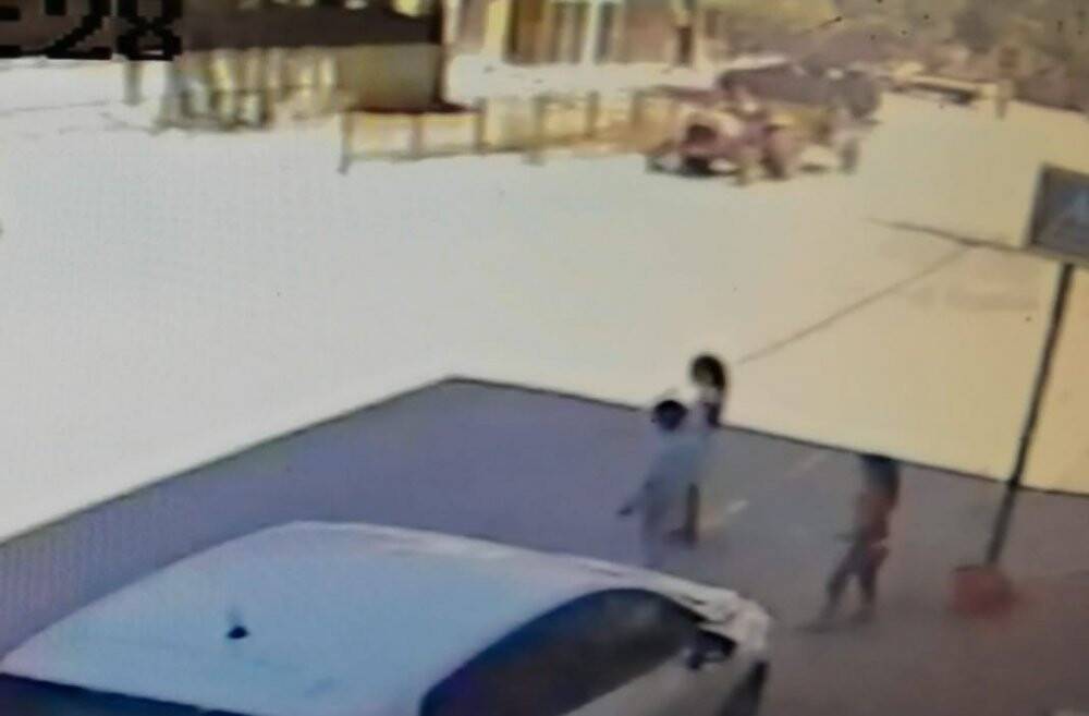 İlkokul öğrencisinin traktörün altında kaldığı anlar kamerada