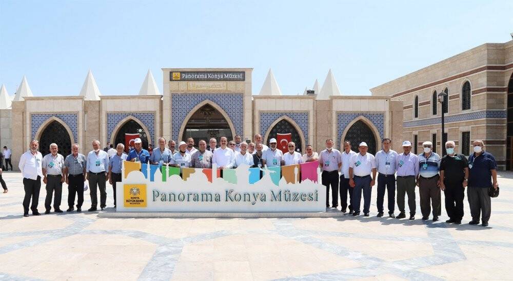 Başkan Altay Akşehir muhtarlarıyla buluştu