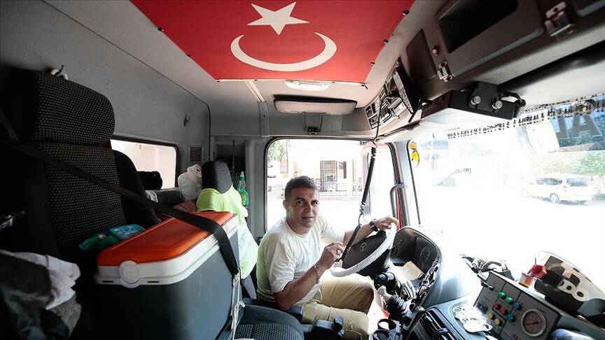 ozgur-simsek.jpg