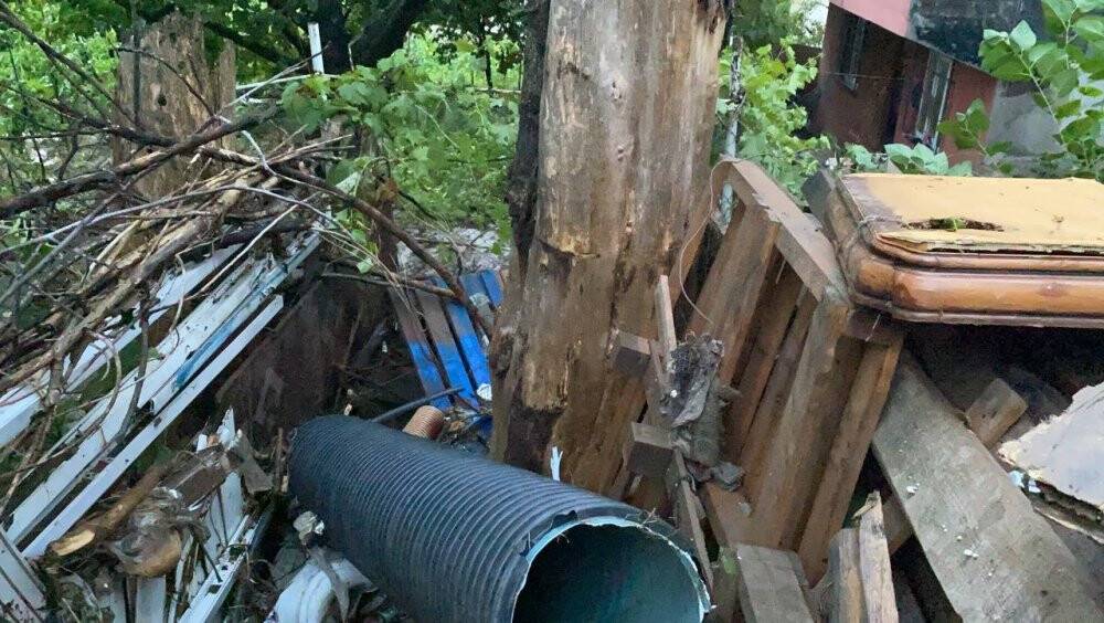 Bursa’da sel faciası: Birçok ev ve iş yerini su bastı