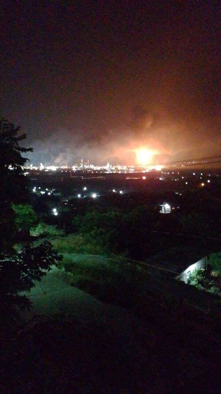 Meksika’da petrol rafinerisinde korkutan yangın