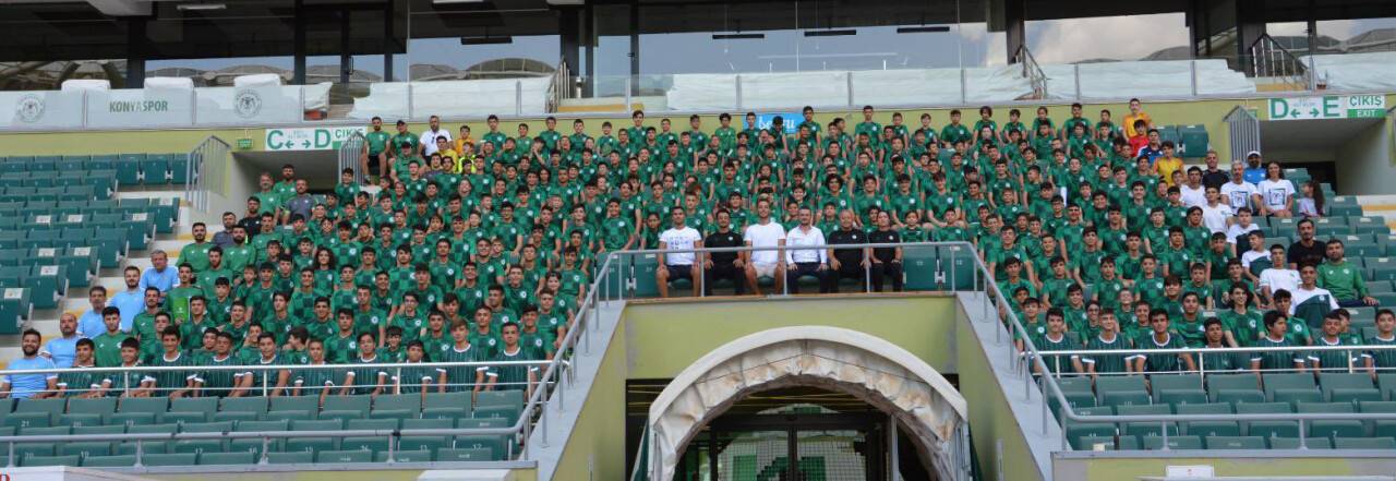 konyaspor-futbol-okullaru-1.jpg