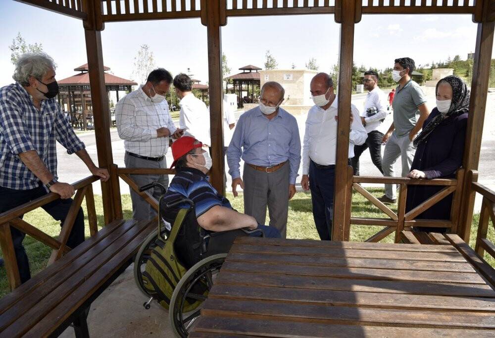 Pekyatırmacı: Vatandaş odaklı hizmetlerimiz devam edecek