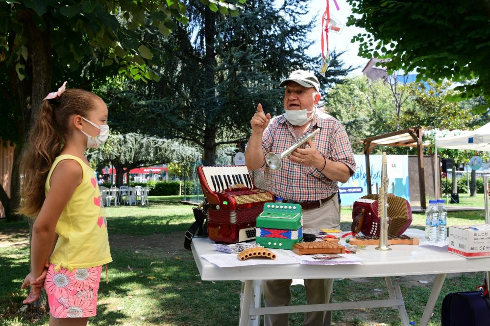 Çocuklar için ücretsiz yaz atölyeleri