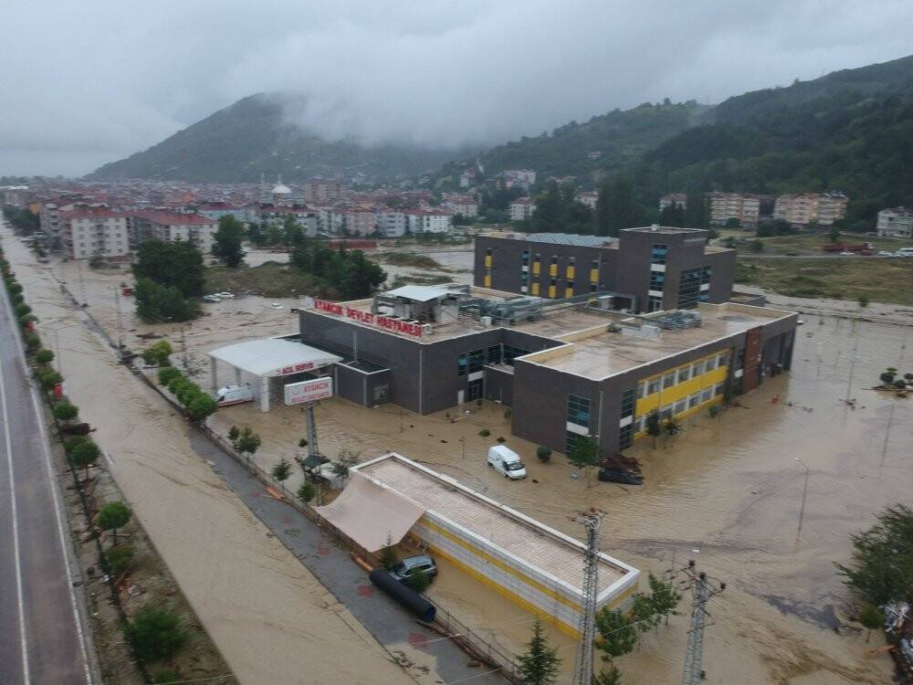 Sinop Ayancık’taki sel afeti havadan görüntülendi