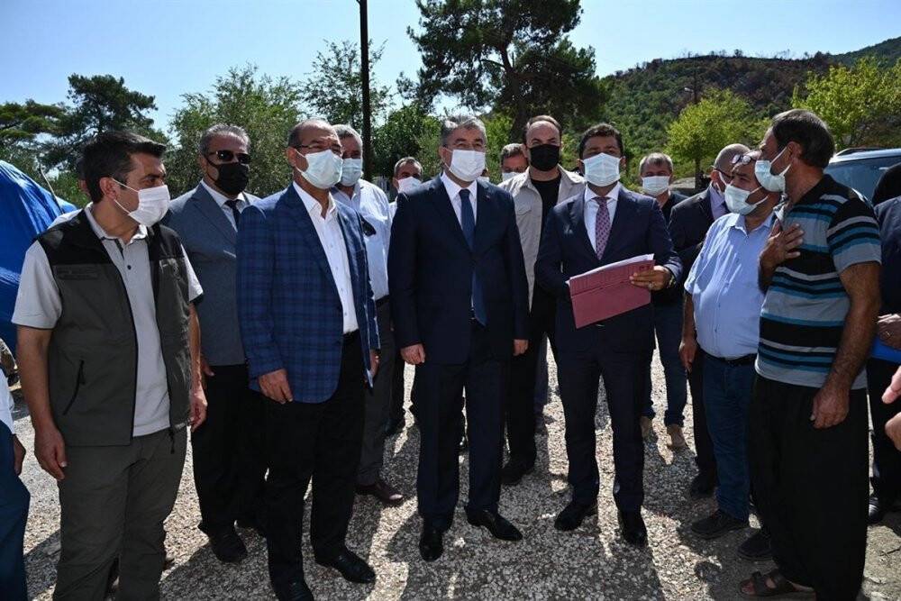Yanan evlerin yapımına başlanacak