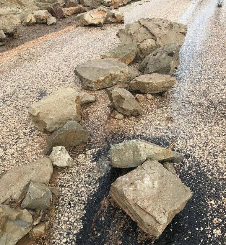 Elazığ'da sel nedeniyle heyelan meydana geldi