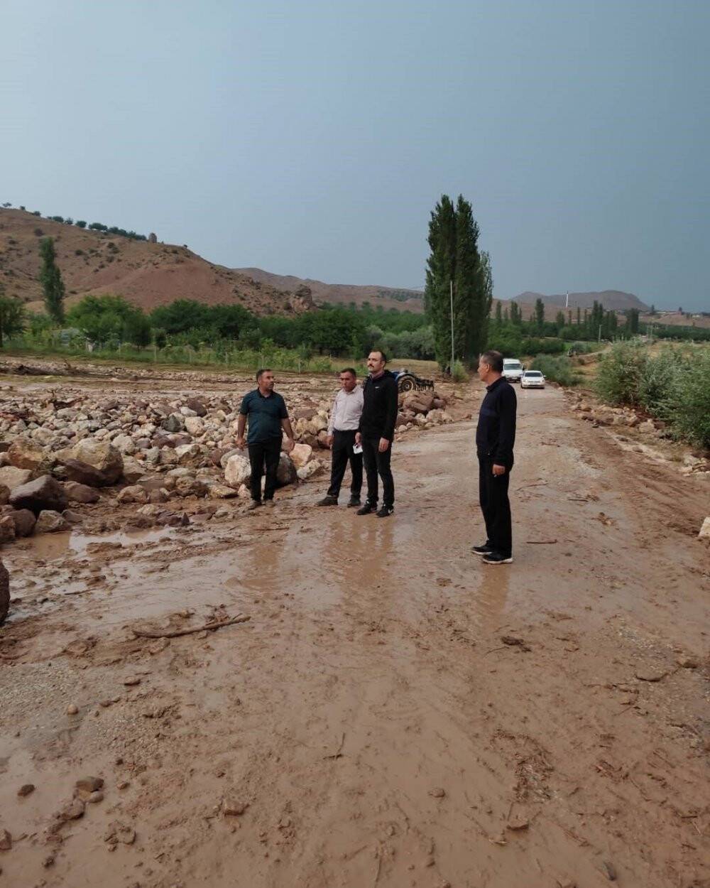 Malatya’da taşan dere sele neden oldu