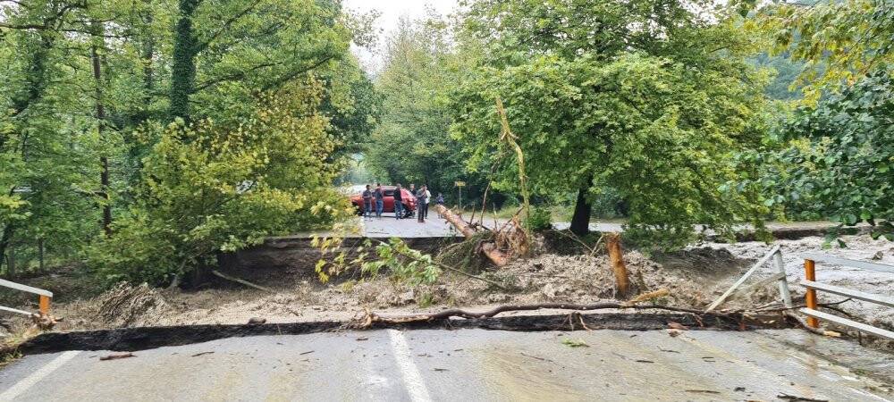 Bartın’dan sel suları sonrası köprü böyle yıkıldı