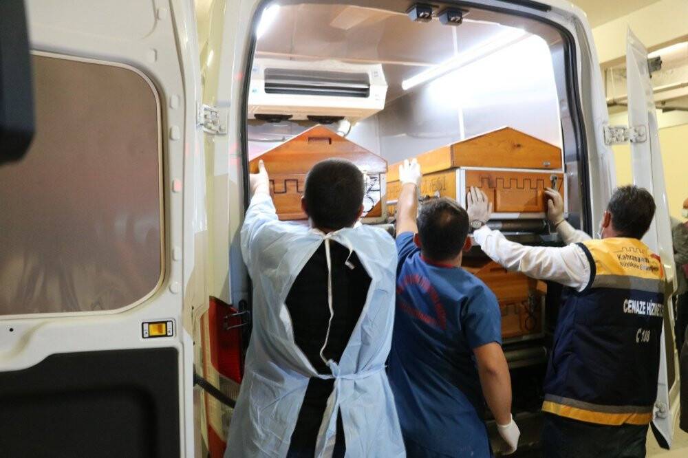 Uçak kazasında hayatını kaybeden 8 kişilik mürettebatın cenazeleri Kahramanmaraş’tan gönderildi