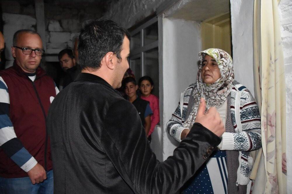 Sarıkamış’ta sel felaketi: 40 ev ile 6 araç hasar gördü