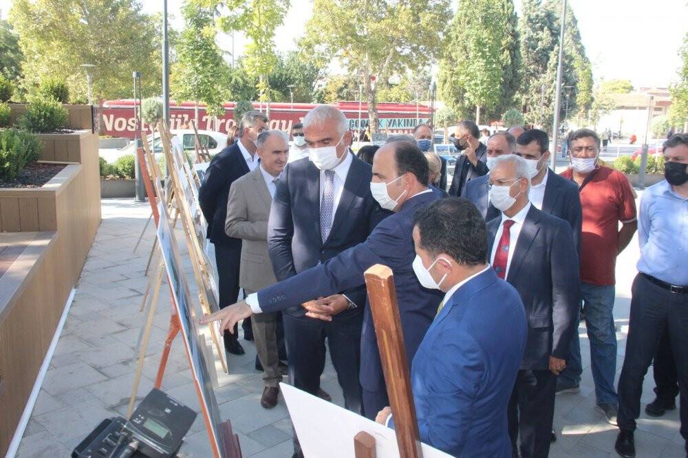 Bakan Ersoy, Mevlana Müzesi restorasyon çalışmalarını inceledi