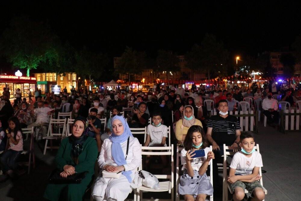 Depremin 22’nci yılında eller semaya açıldı