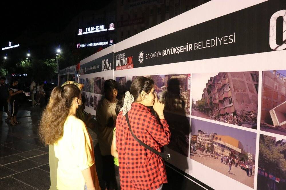 Depremin 22’nci yılında eller semaya açıldı