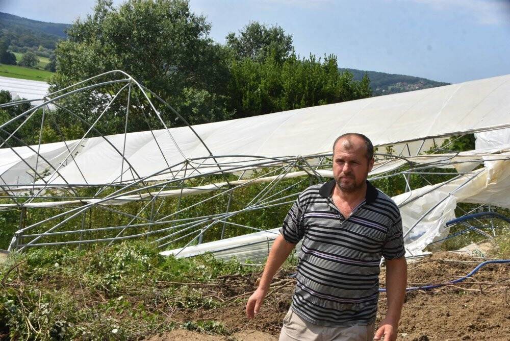 Sinop’ta heyelan seralara zarar verdi
